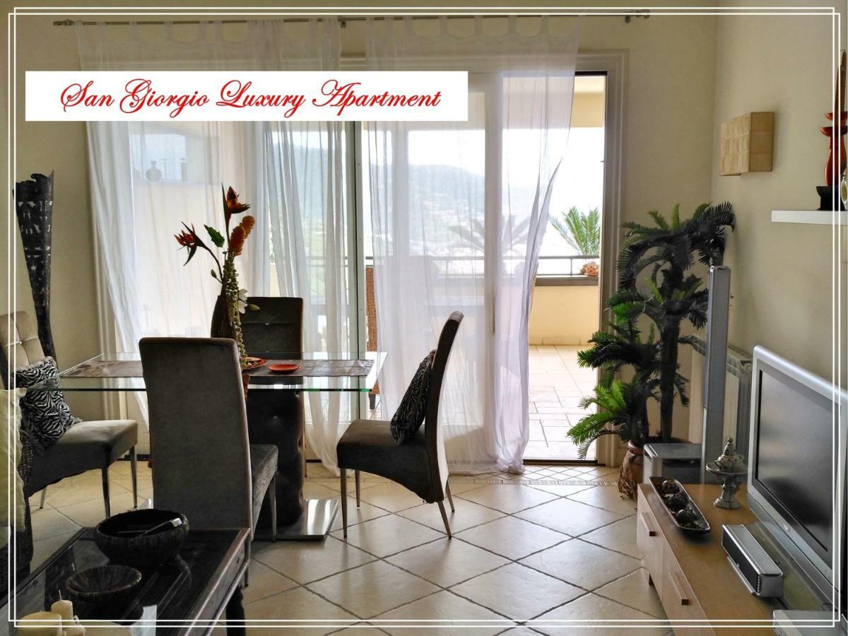 San Giorgio Luxury Apartment Taormina-Panoramic Pool & Parking Space Экстерьер фото